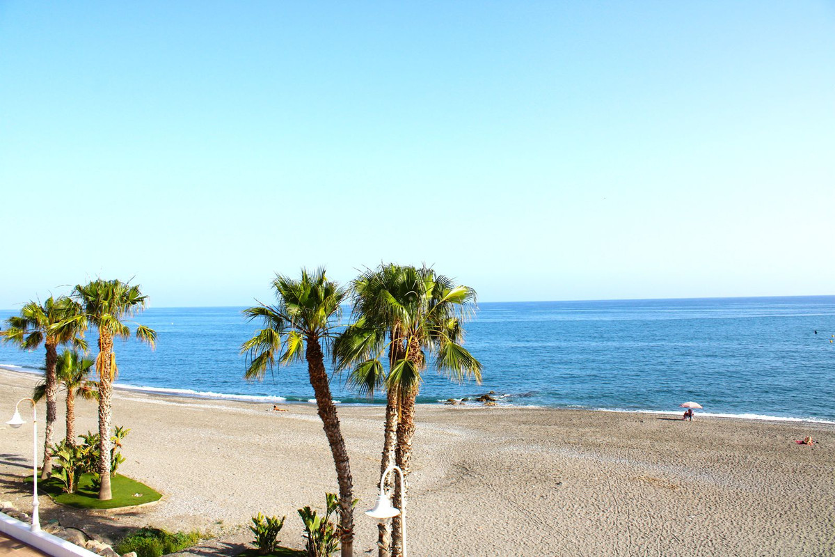 Te koop Duplexwoning Costa Del Sol Algarrobo Costa € 380.000,-