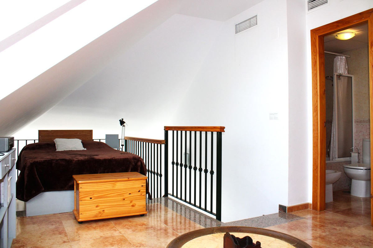 Te koop Duplexwoning Costa Del Sol Algarrobo Costa € 380.000,-