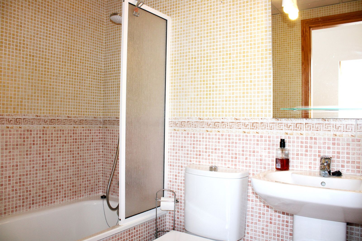 Te koop Duplexwoning Costa Del Sol Algarrobo Costa € 380.000,-