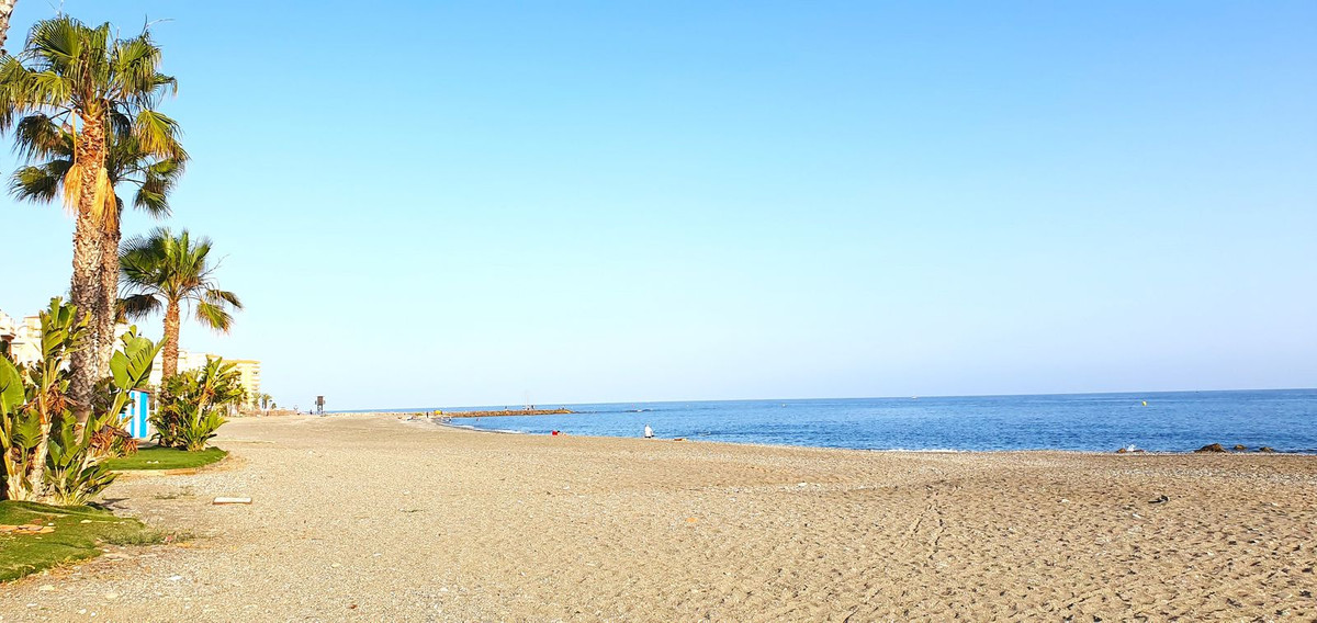 Te koop Duplexwoning Costa Del Sol Algarrobo Costa € 380.000,-