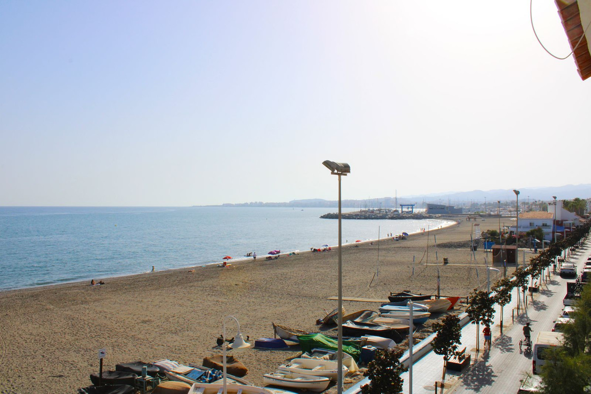 Te koop Duplexwoning Costa Del Sol Algarrobo Costa € 380.000,-