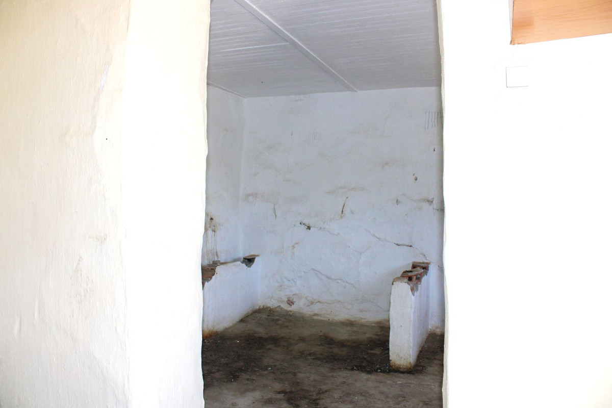 Te koop Finca - Cortijo Costa Del Sol Torrox € 198.000,-