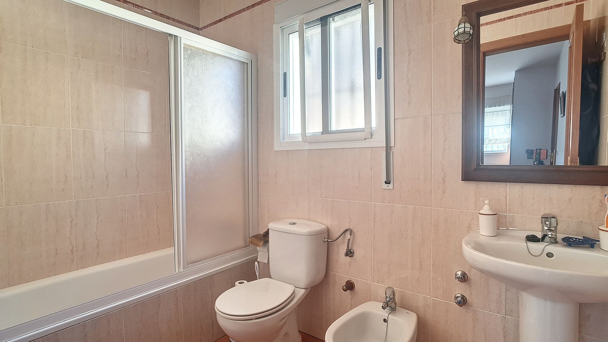 Te koop Vrijstaande Villa Costa Del Sol Corumbela € 375.000,-