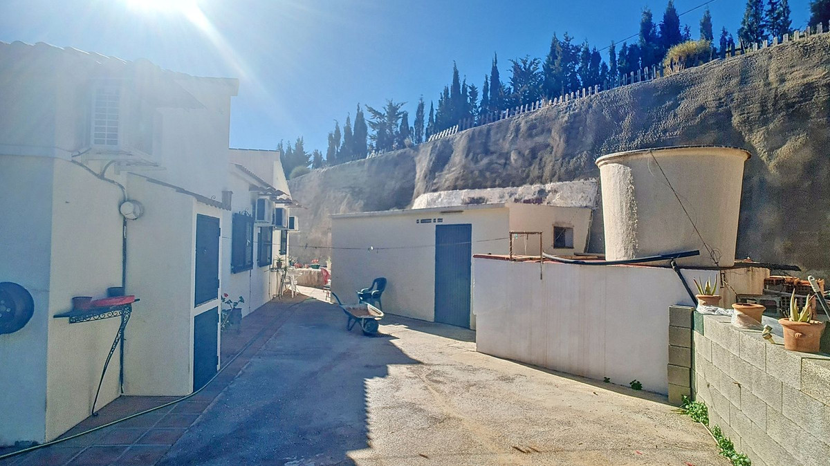 Te koop Vrijstaande Villa Costa Del Sol Corumbela € 375.000,-