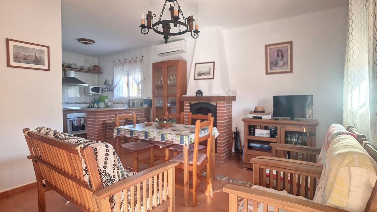 Te koop Vrijstaande Villa Costa Del Sol Corumbela € 375.000,-
