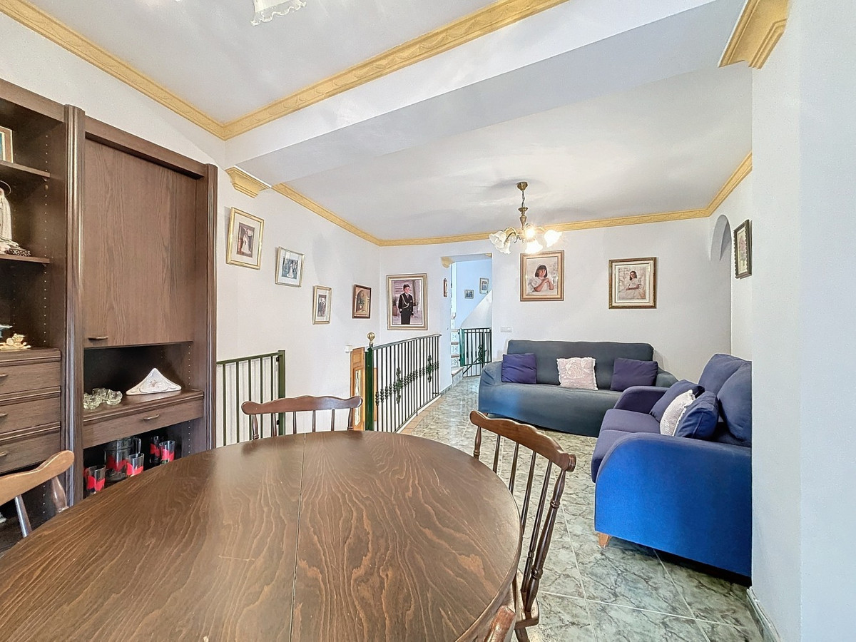 Te koop Half vrijstaand huis Costa Del Sol Árchez € 239.000,-