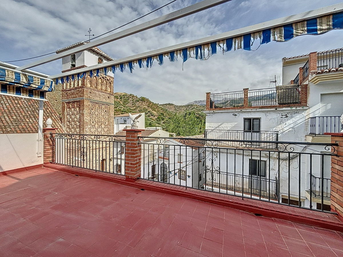 Te koop Half vrijstaand huis Costa Del Sol Árchez € 239.000,-