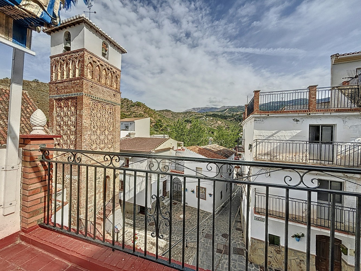 Te koop Half vrijstaand huis Costa Del Sol Árchez € 239.000,-