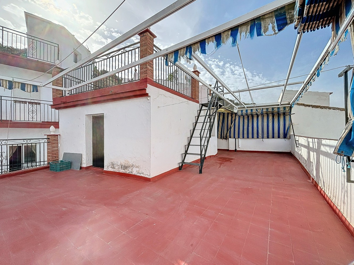 Te koop Half vrijstaand huis Costa Del Sol Árchez € 239.000,-