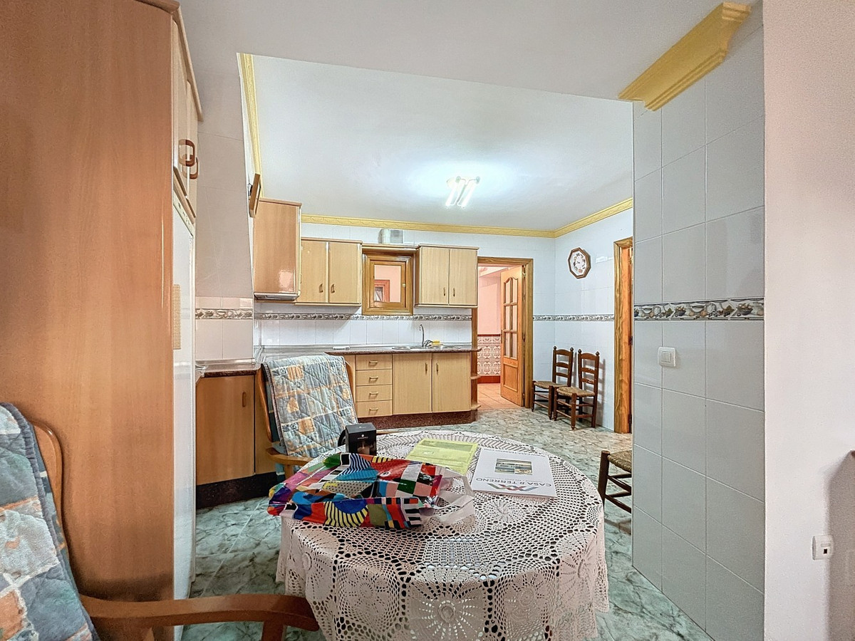 Te koop Half vrijstaand huis Costa Del Sol Árchez € 239.000,-