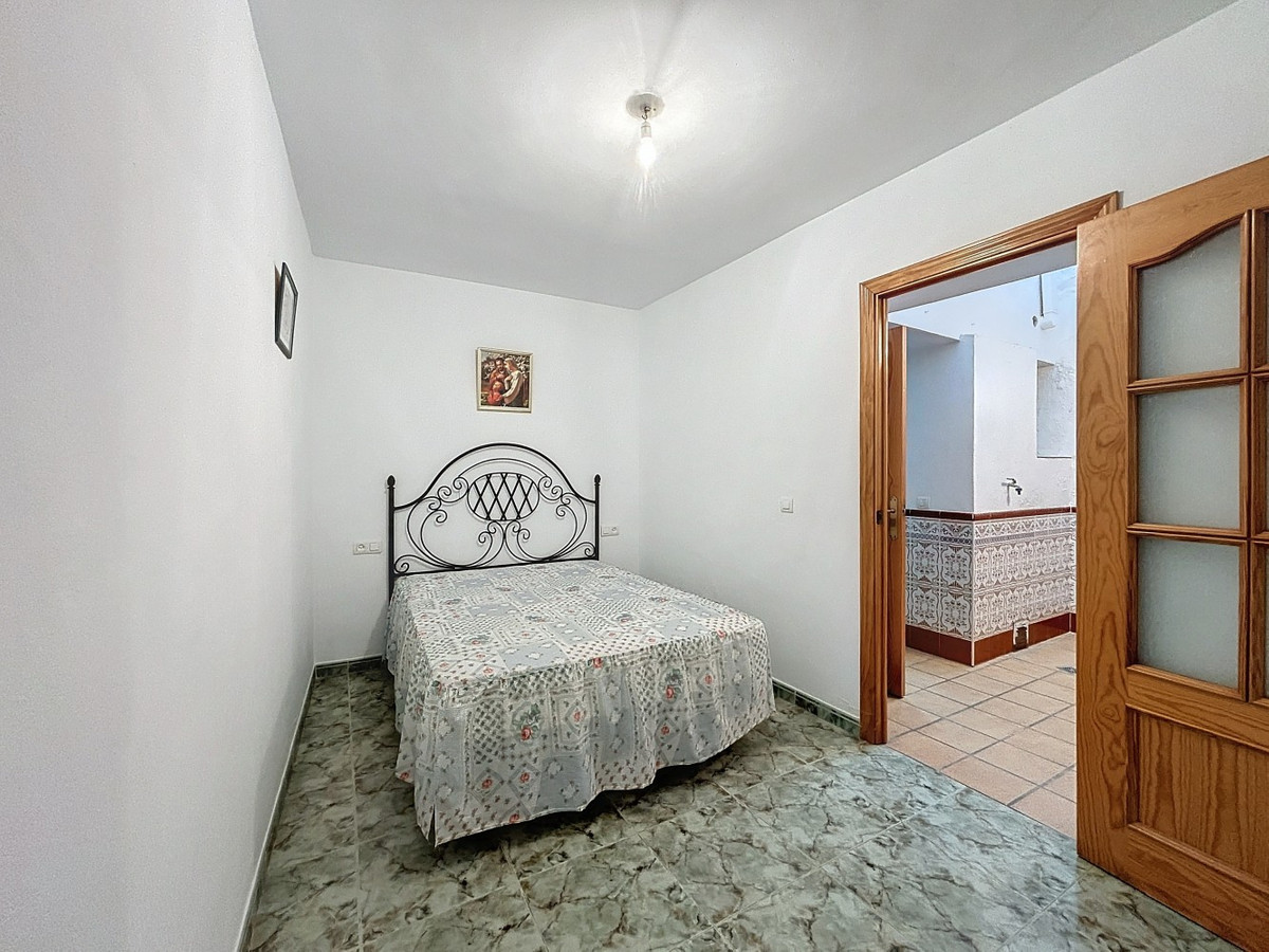 Te koop Half vrijstaand huis Costa Del Sol Árchez € 239.000,-