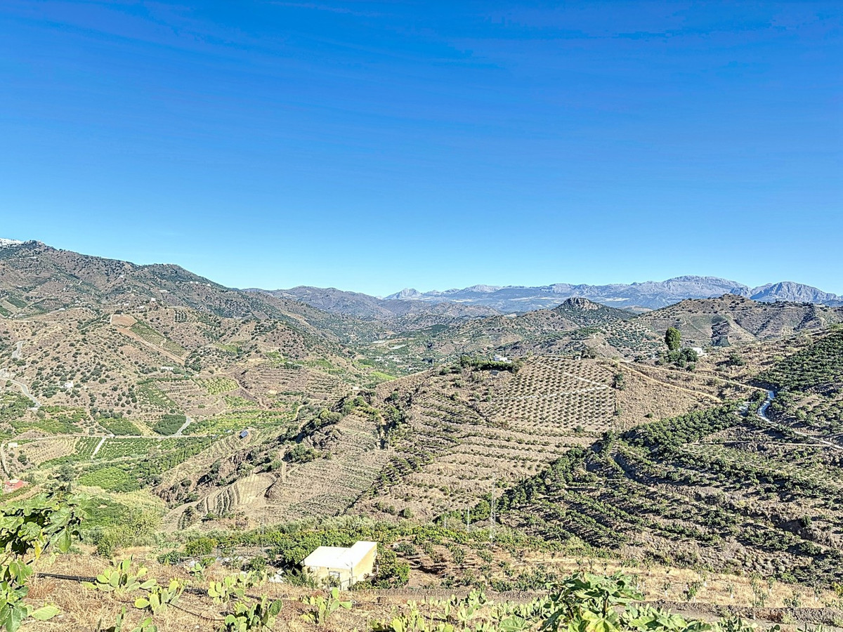 Te koop Finca - Cortijo Costa Del Sol Benamargosa € 288.000,-