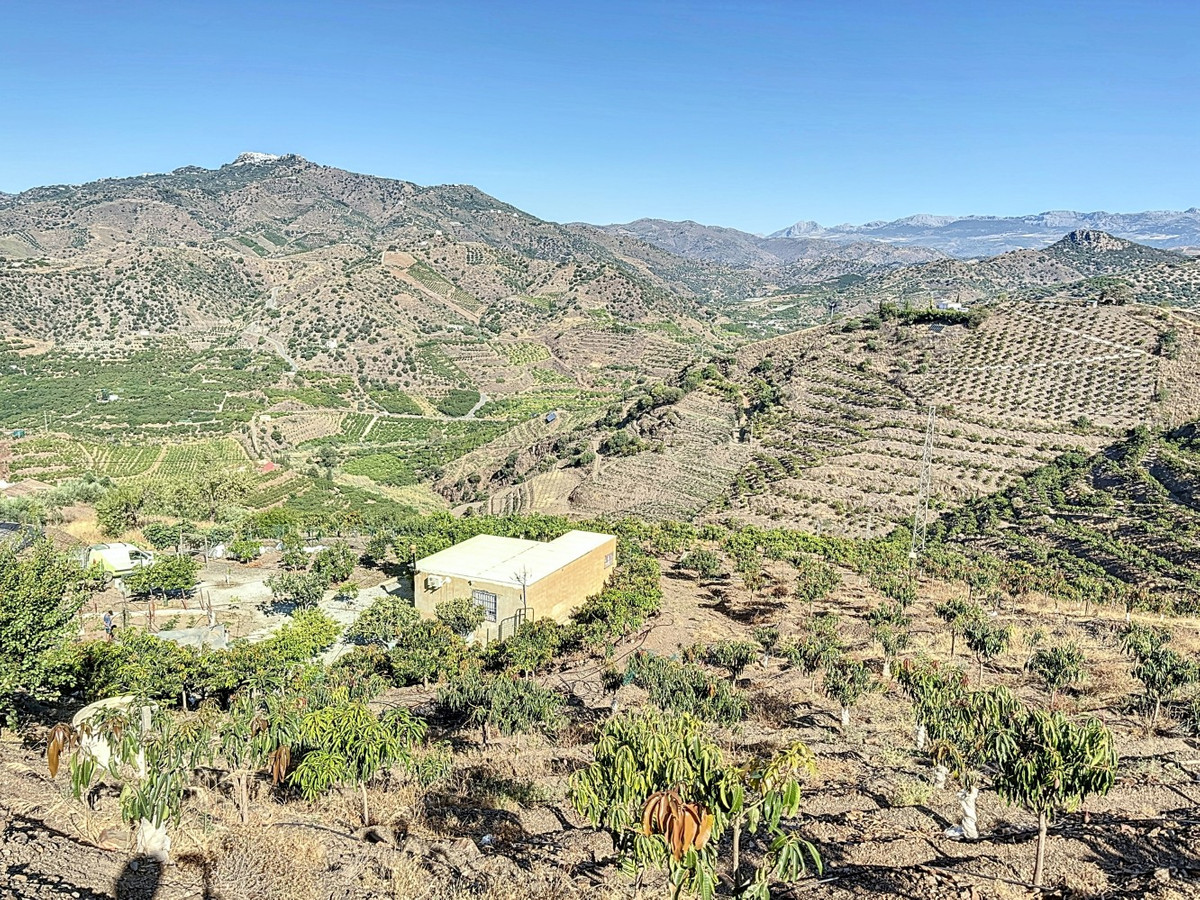 Te koop Finca - Cortijo Costa Del Sol Benamargosa € 288.000,-