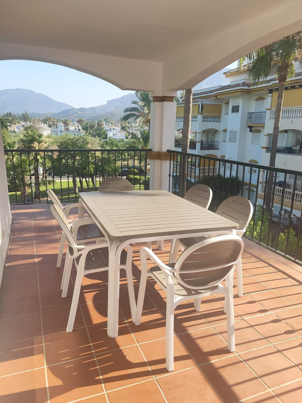 Te koop Middle Floor Apartment Costa Del Sol Nueva Andalucía € 570.000,-