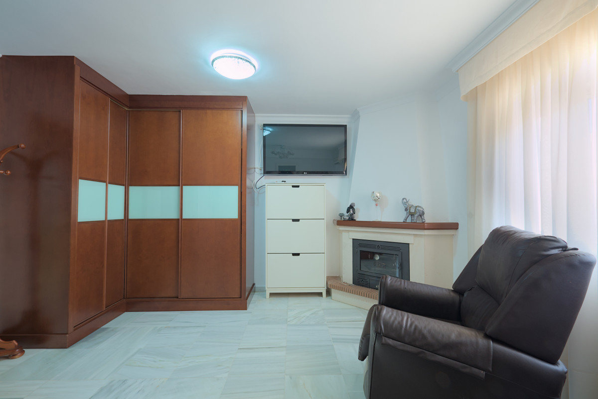 Te koop Herenhuis Costa Del Sol Torre Del Mar € 410.000,-