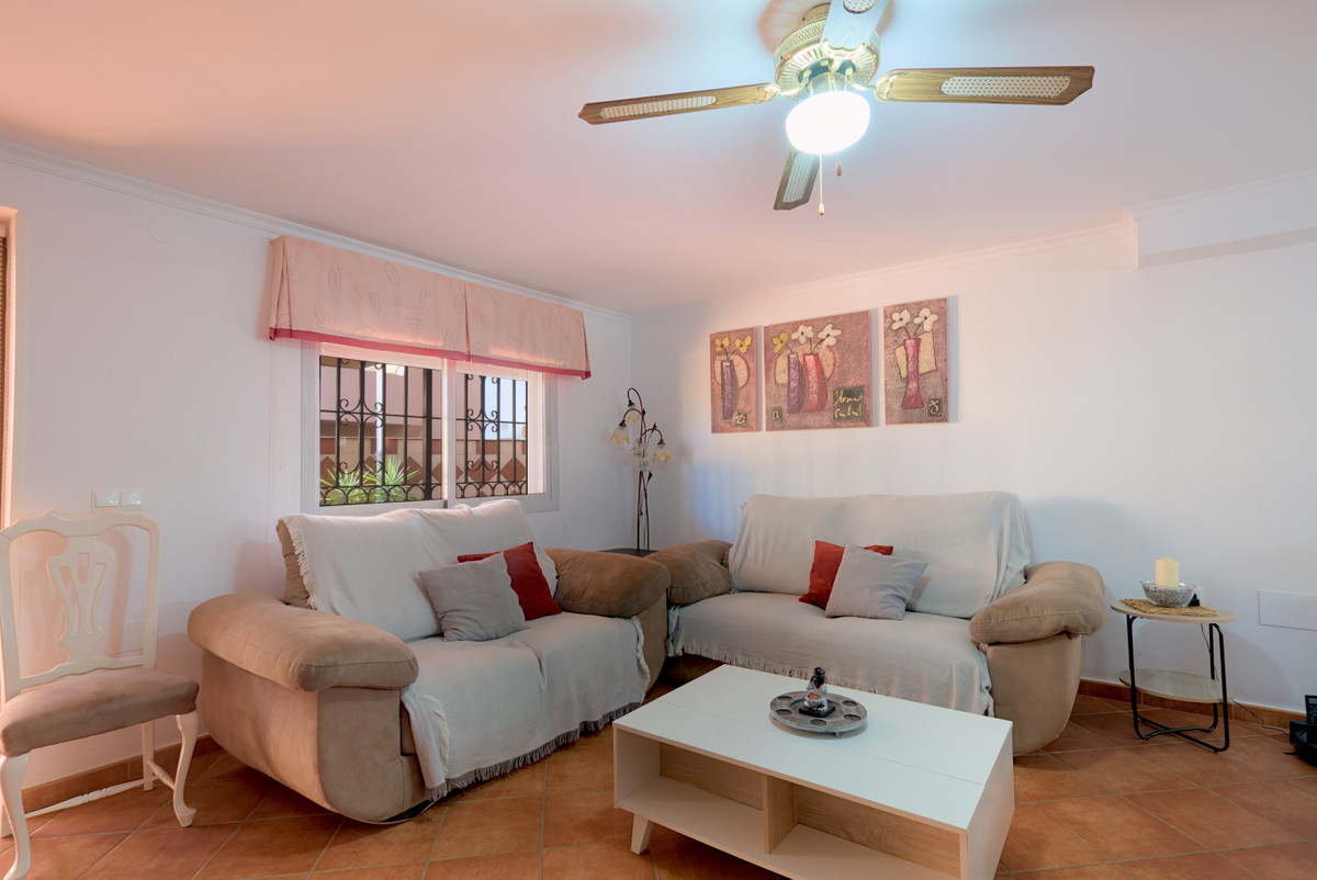 Te koop Herenhuis Costa Del Sol Torre Del Mar € 410.000,-