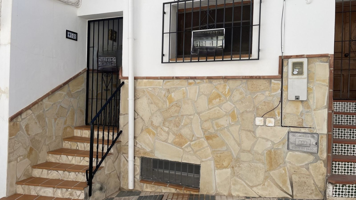 Te koop Herenhuis Costa Del Sol Nerja € 340.000,-