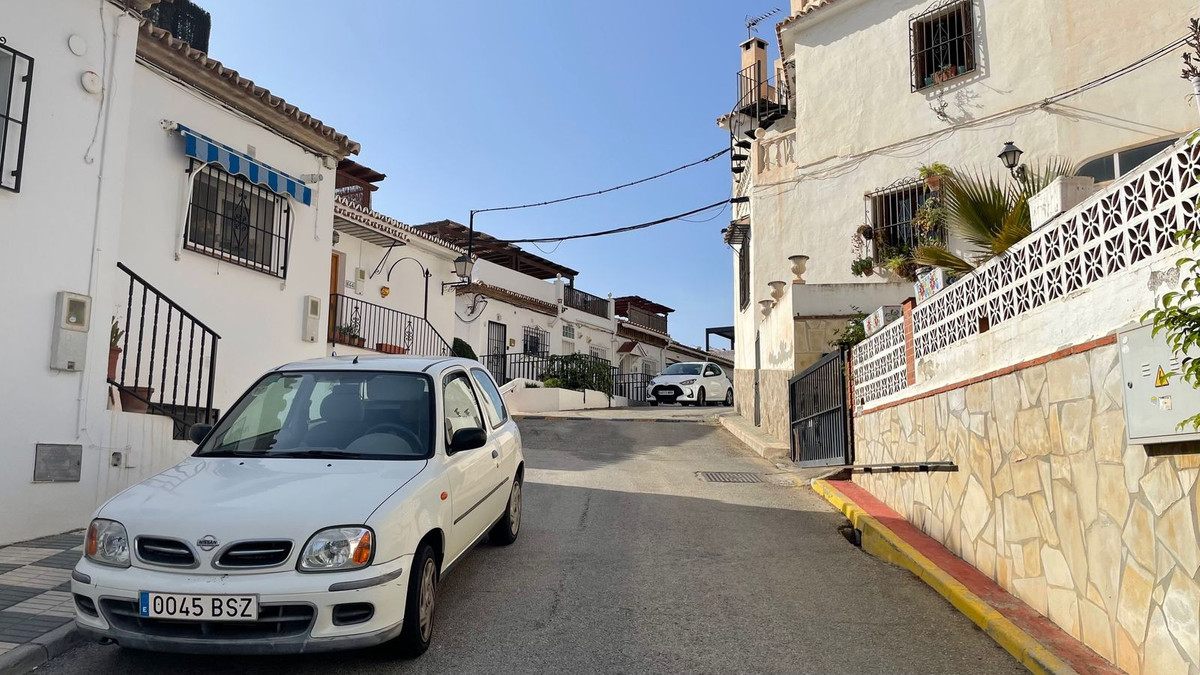 Te koop Herenhuis Costa Del Sol Nerja € 340.000,-