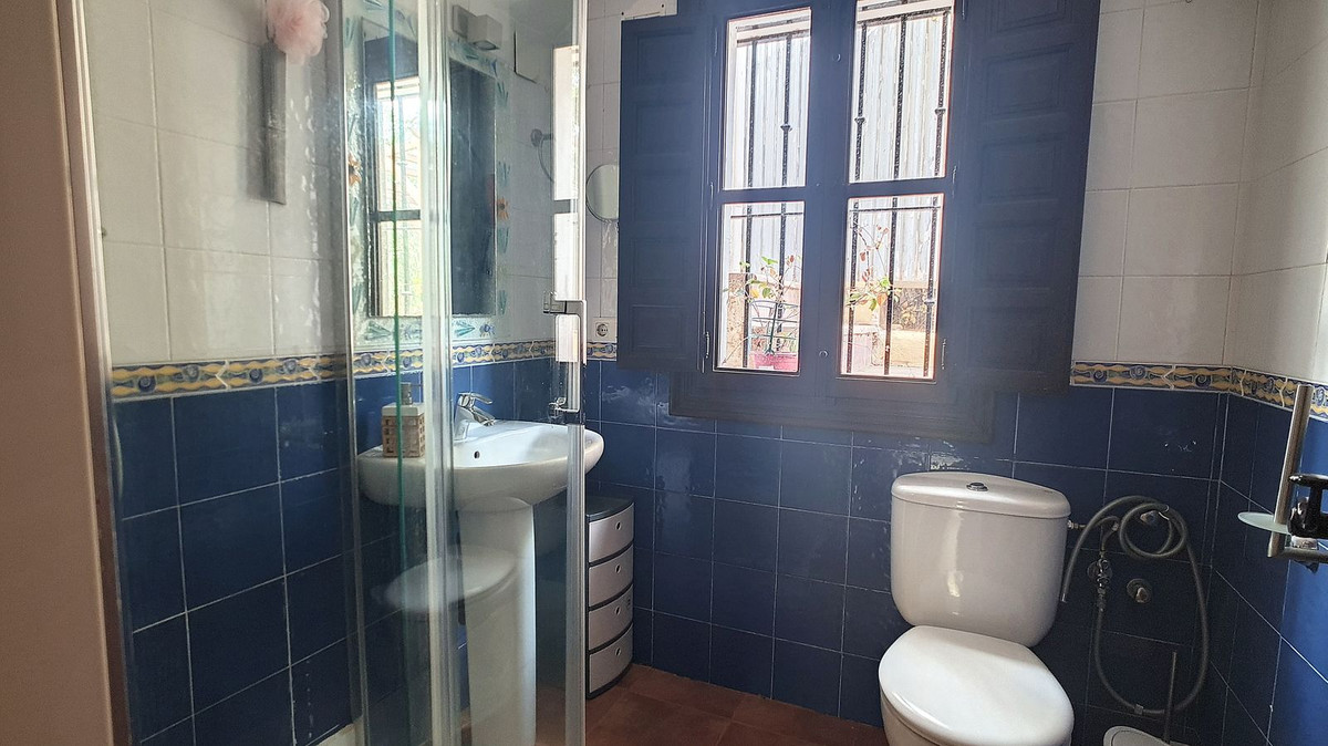 Te koop Vrijstaande Villa Costa Del Sol Arenas € 230.000,-