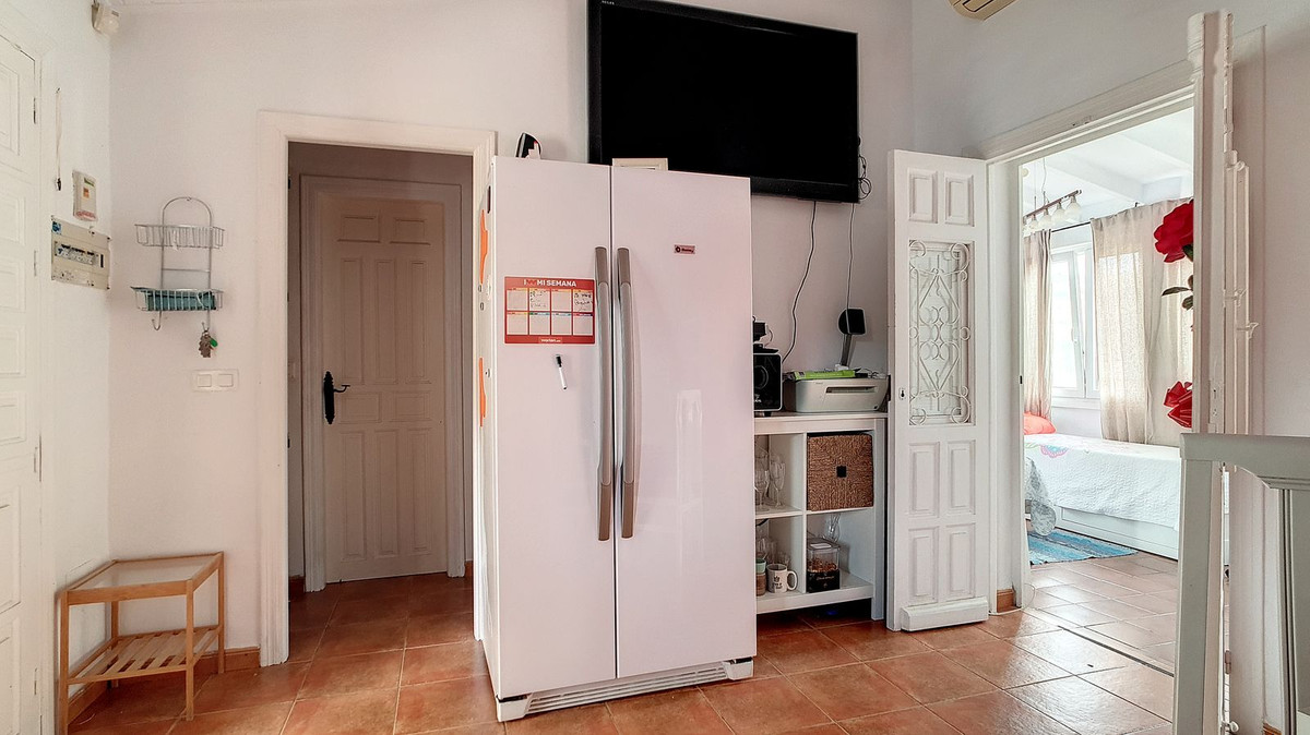 Te koop Vrijstaande Villa Costa Del Sol Arenas € 230.000,-