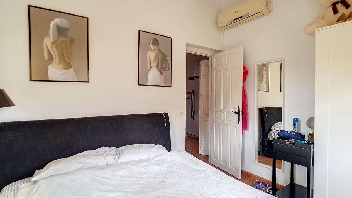 Te koop Vrijstaande Villa Costa Del Sol Arenas € 230.000,-