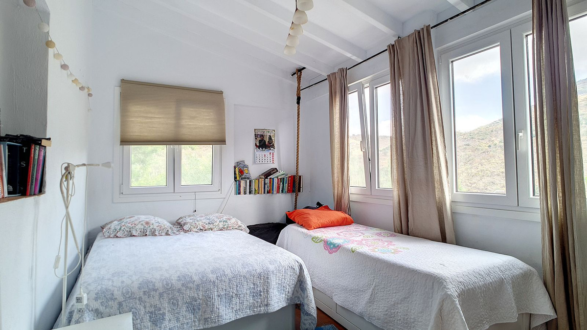 Te koop Vrijstaande Villa Costa Del Sol Arenas € 230.000,-