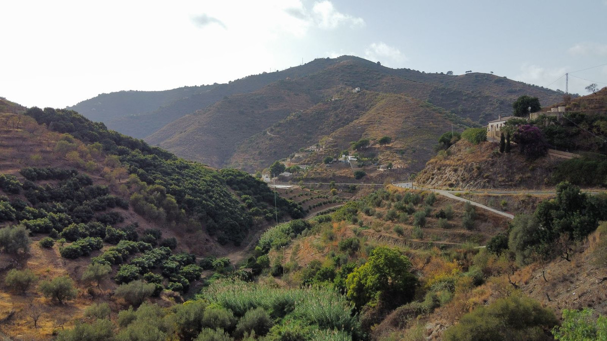 Te koop Vrijstaande Villa Costa Del Sol Arenas € 230.000,-