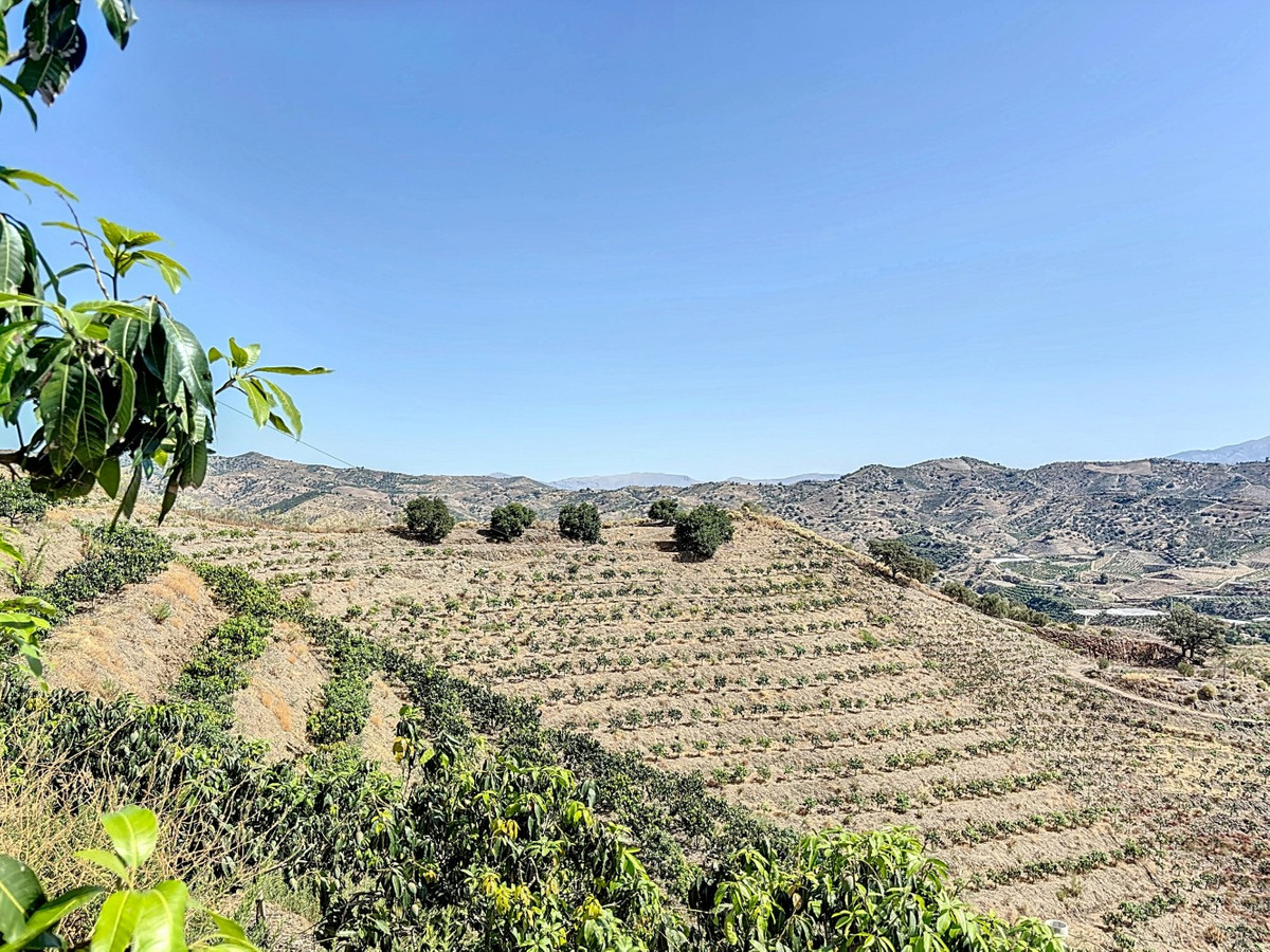 Te koop Grond Costa Del Sol Cajiz € 425.000,-