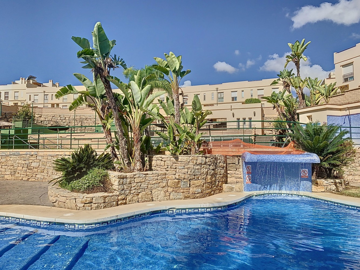 Te koop Half vrijstaand huis Costa Del Sol Valle-niza € 340.000,-