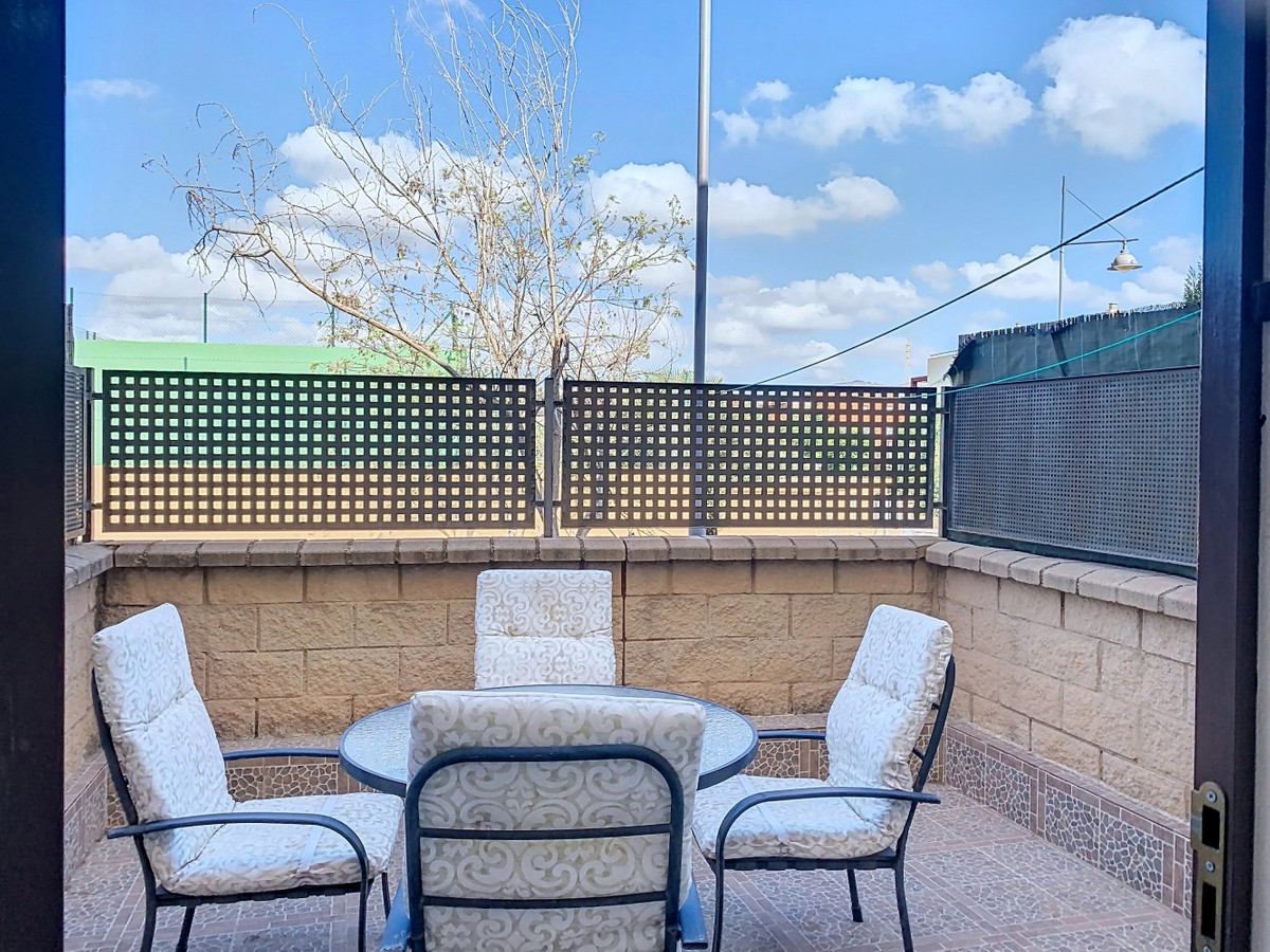 Te koop Half vrijstaand huis Costa Del Sol Valle-niza € 340.000,-