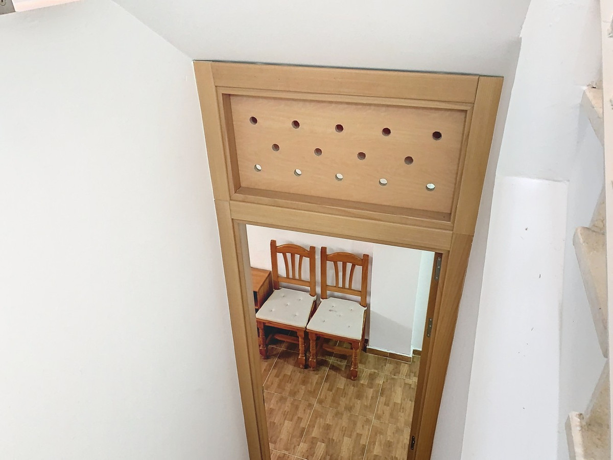 Te koop Half vrijstaand huis Costa Del Sol Valle-niza € 340.000,-