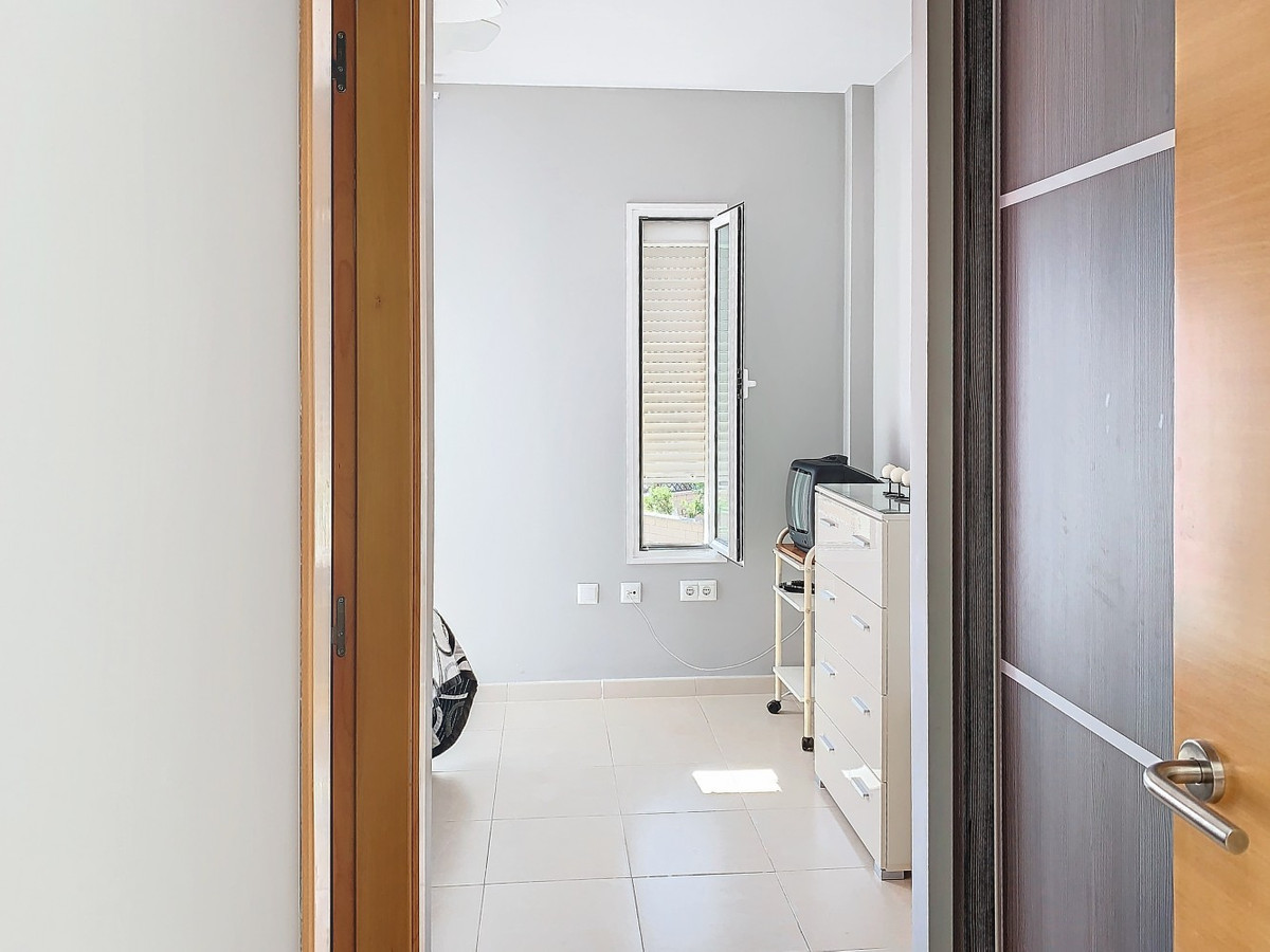 Te koop Half vrijstaand huis Costa Del Sol Valle-niza € 340.000,-