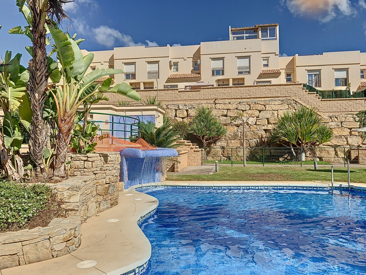 Te koop Half vrijstaand huis Costa Del Sol Valle-niza € 340.000,-