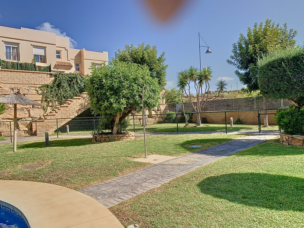 Te koop Half vrijstaand huis Costa Del Sol Valle-niza € 340.000,-