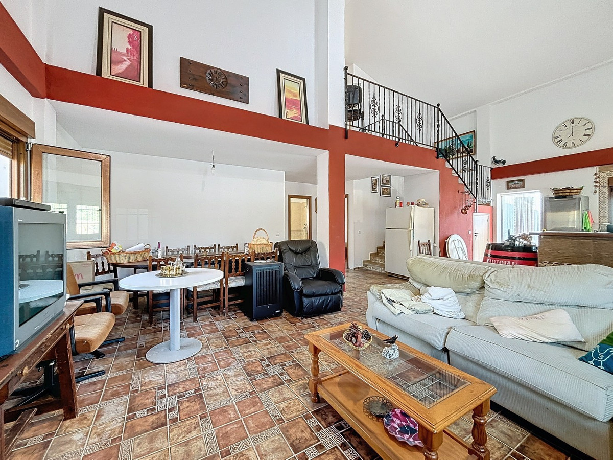 Te koop Vrijstaande Villa Costa Del Sol Alcaucín € 260.000,-