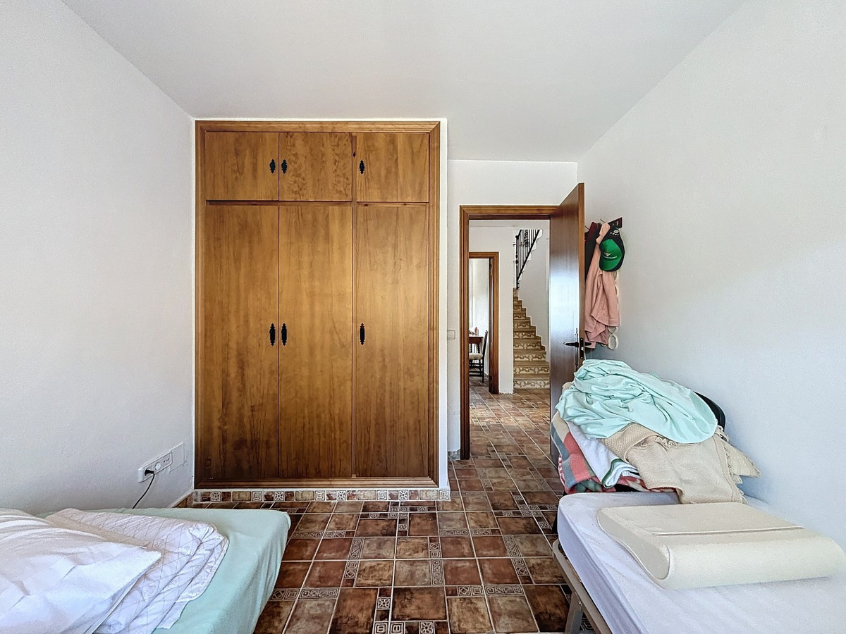 Te koop Vrijstaande Villa Costa Del Sol Alcaucín € 260.000,-