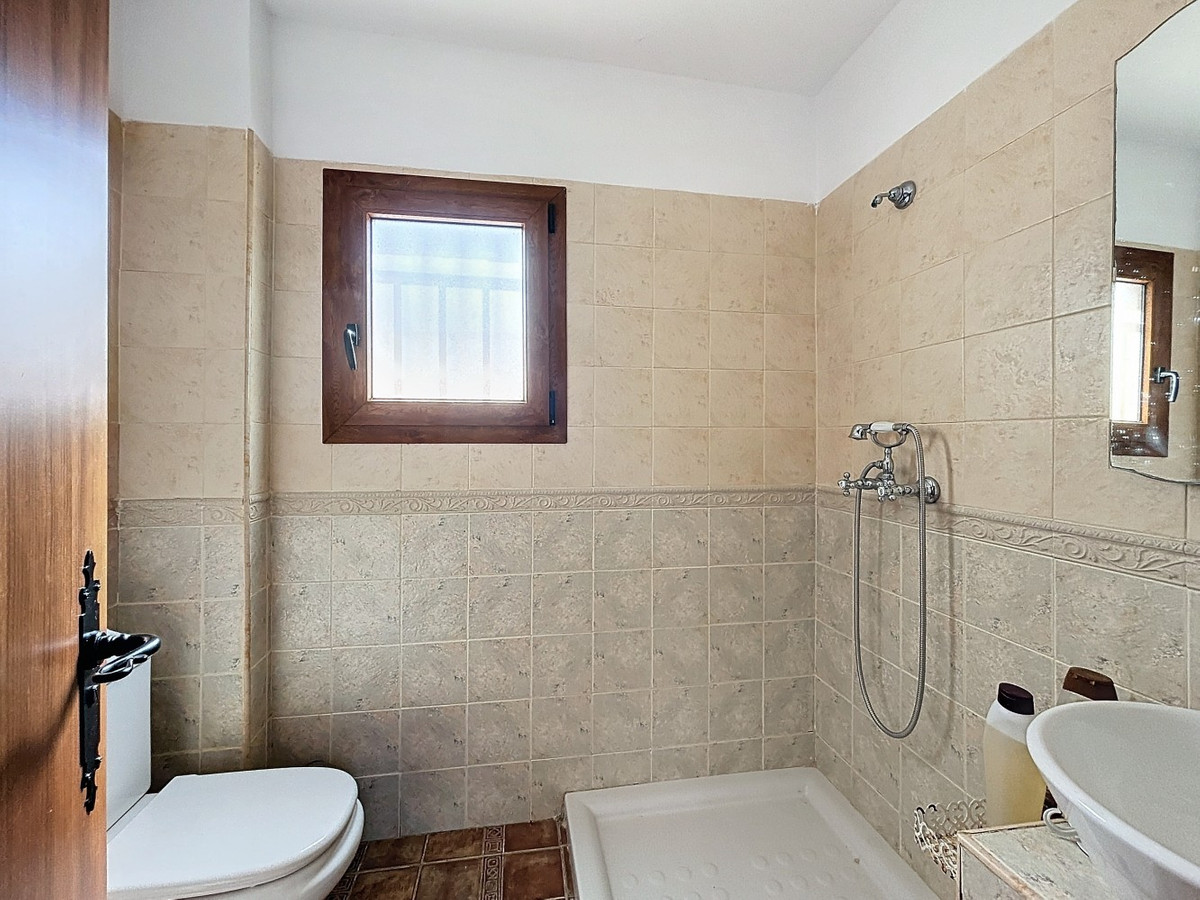 Te koop Vrijstaande Villa Costa Del Sol Alcaucín € 260.000,-