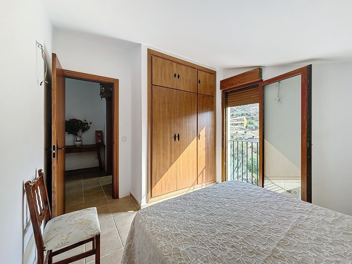 Te koop Vrijstaande Villa Costa Del Sol Alcaucín € 260.000,-