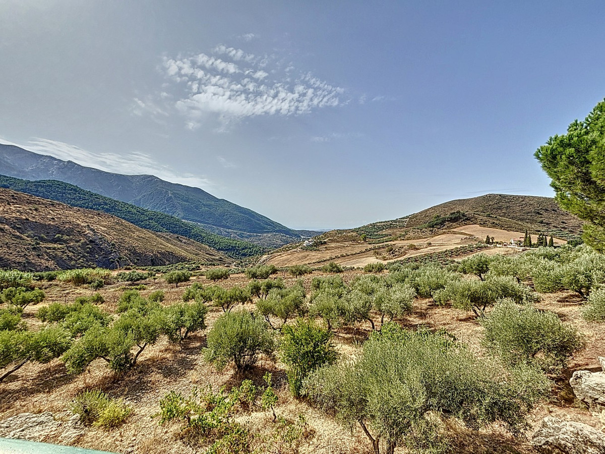 Te koop Vrijstaande Villa Costa Del Sol Alcaucín € 260.000,-