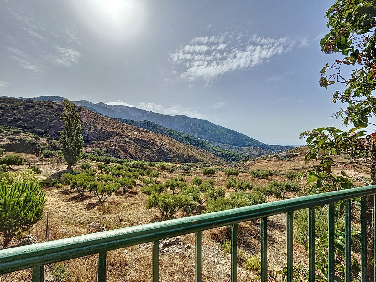 Te koop Vrijstaande Villa Costa Del Sol Alcaucín € 260.000,-