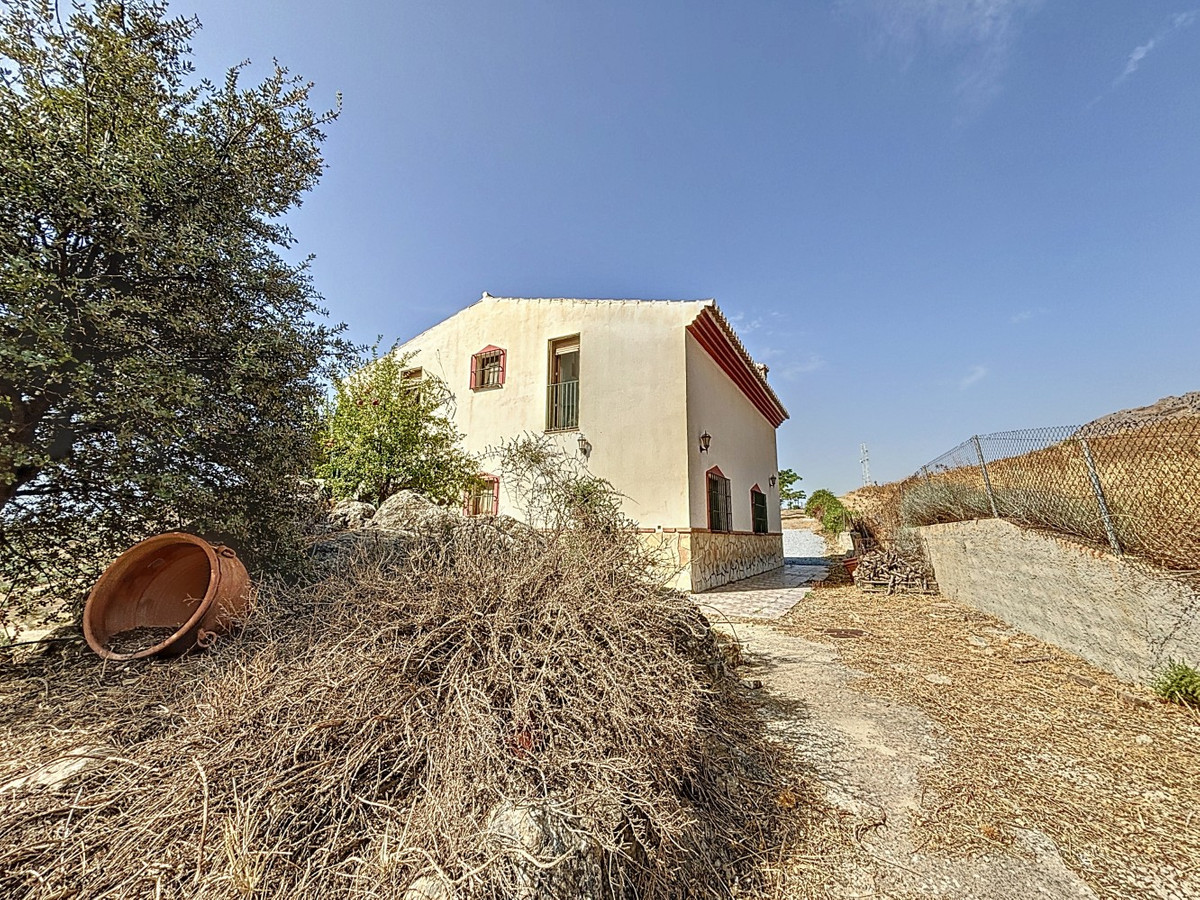 Te koop Vrijstaande Villa Costa Del Sol Alcaucín € 260.000,-