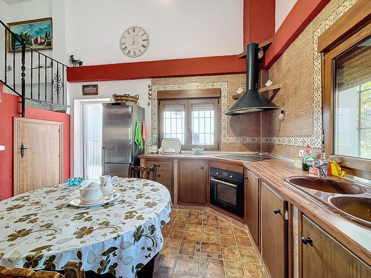 Te koop Vrijstaande Villa Costa Del Sol Alcaucín € 260.000,-