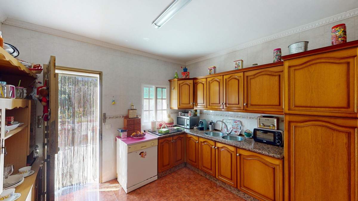 Te koop Vrijstaande Villa Costa Del Sol Vélez-málaga € 299.000,-