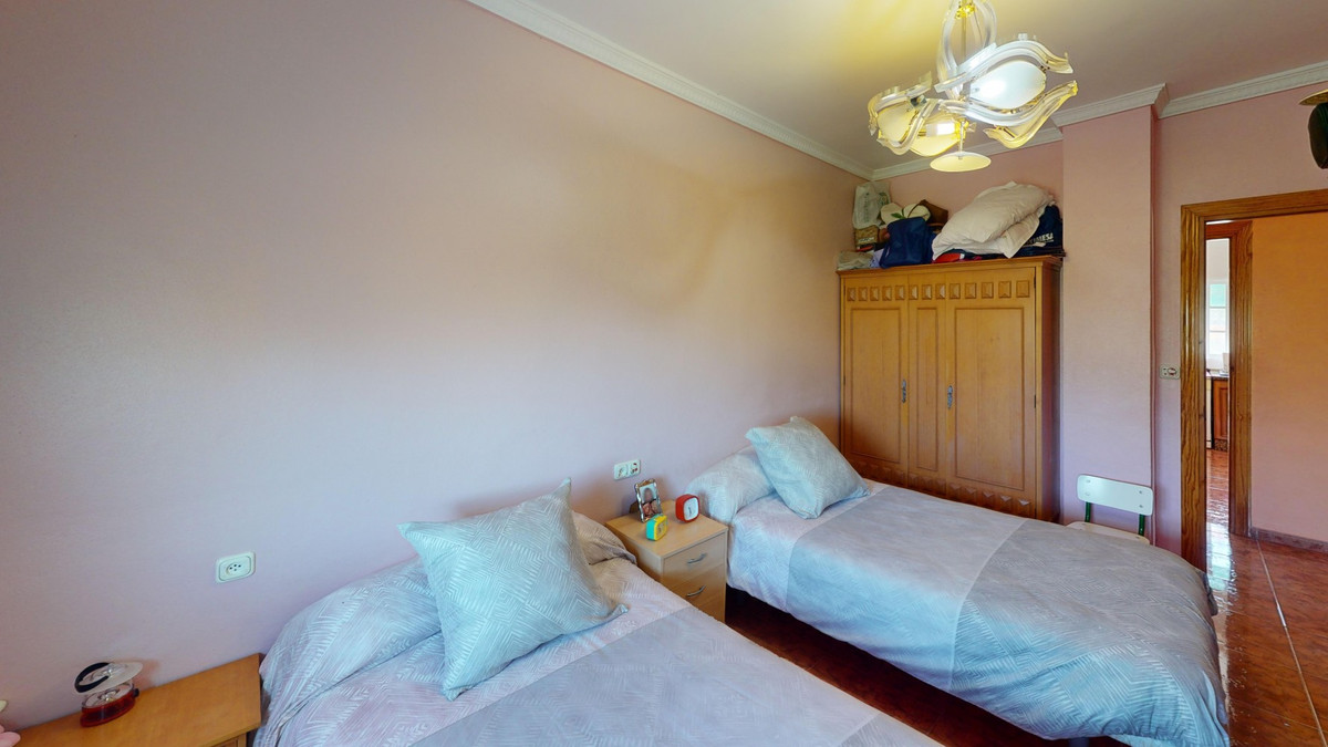 Te koop Vrijstaande Villa Costa Del Sol Vélez-málaga € 299.000,-