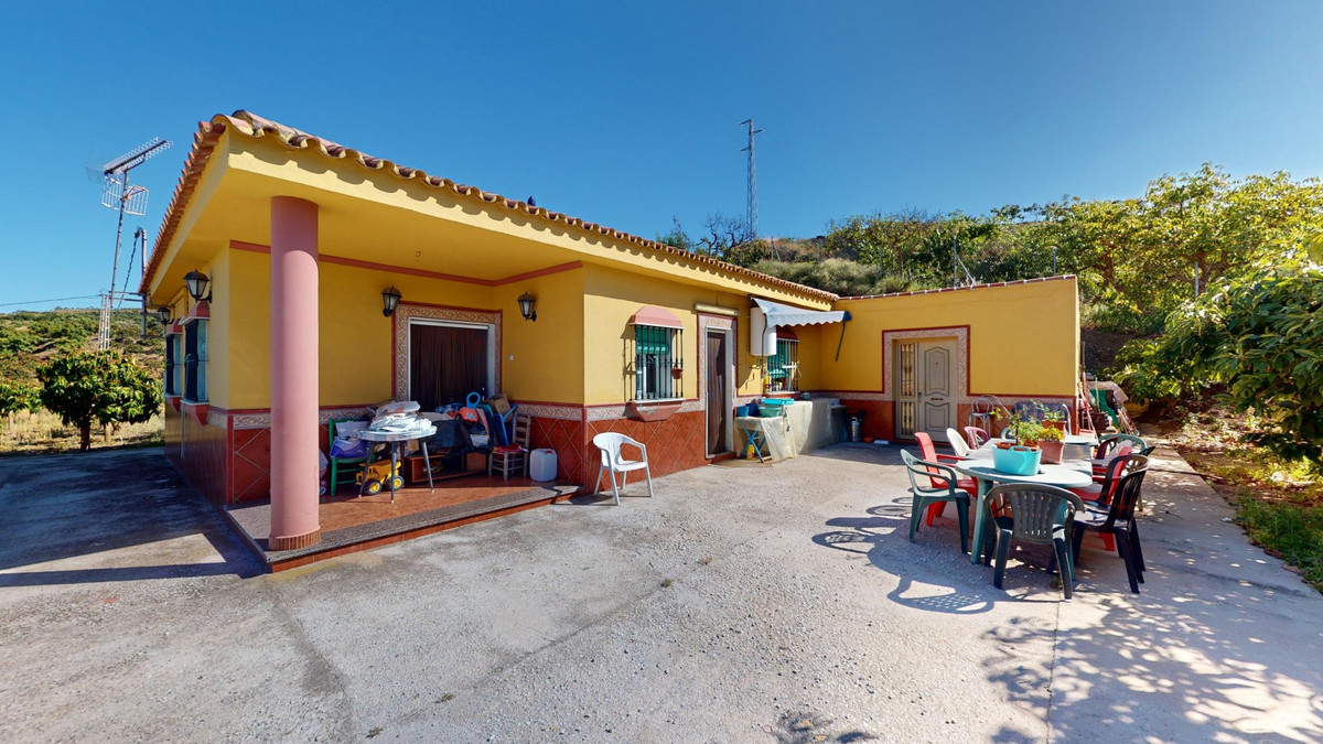 Te koop Vrijstaande Villa Costa Del Sol Vélez-málaga € 299.000,-