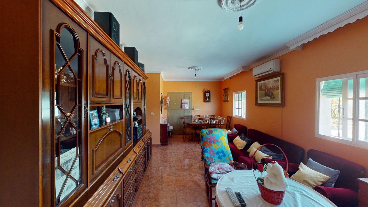 Te koop Vrijstaande Villa Costa Del Sol Vélez-málaga € 299.000,-