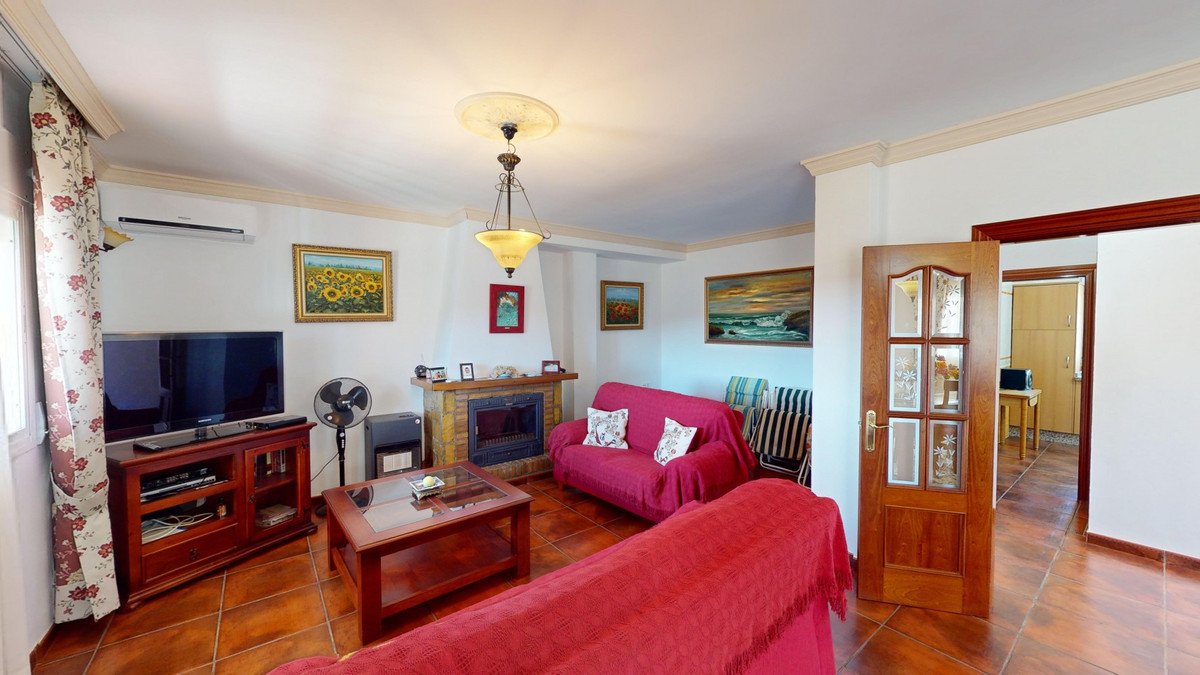 Te koop Vrijstaande Villa Costa Del Sol Sedella € 425.000,-