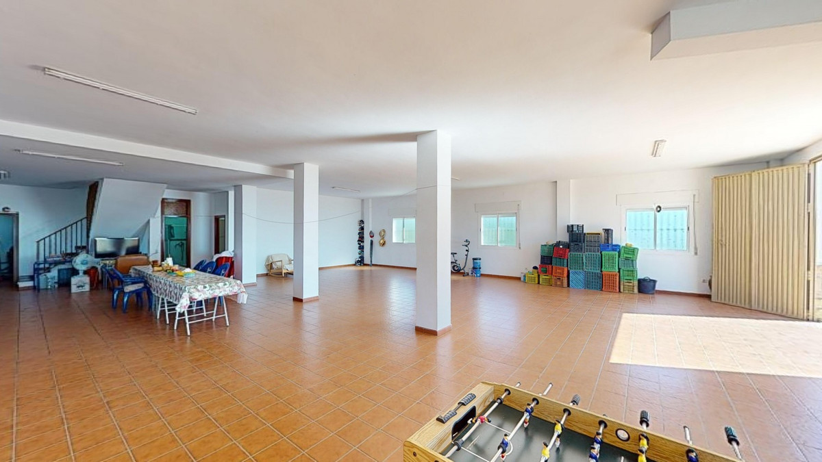 Te koop Vrijstaande Villa Costa Del Sol Sedella € 425.000,-