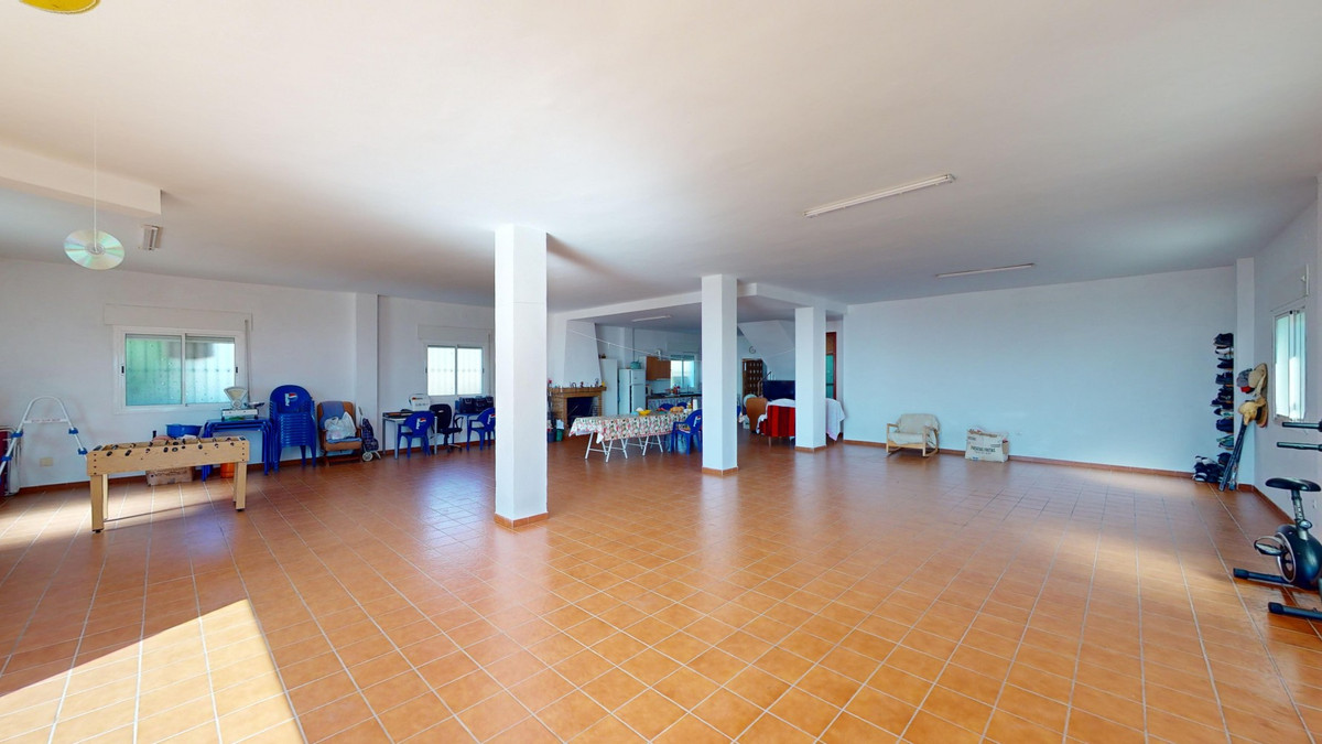 Te koop Vrijstaande Villa Costa Del Sol Sedella € 425.000,-