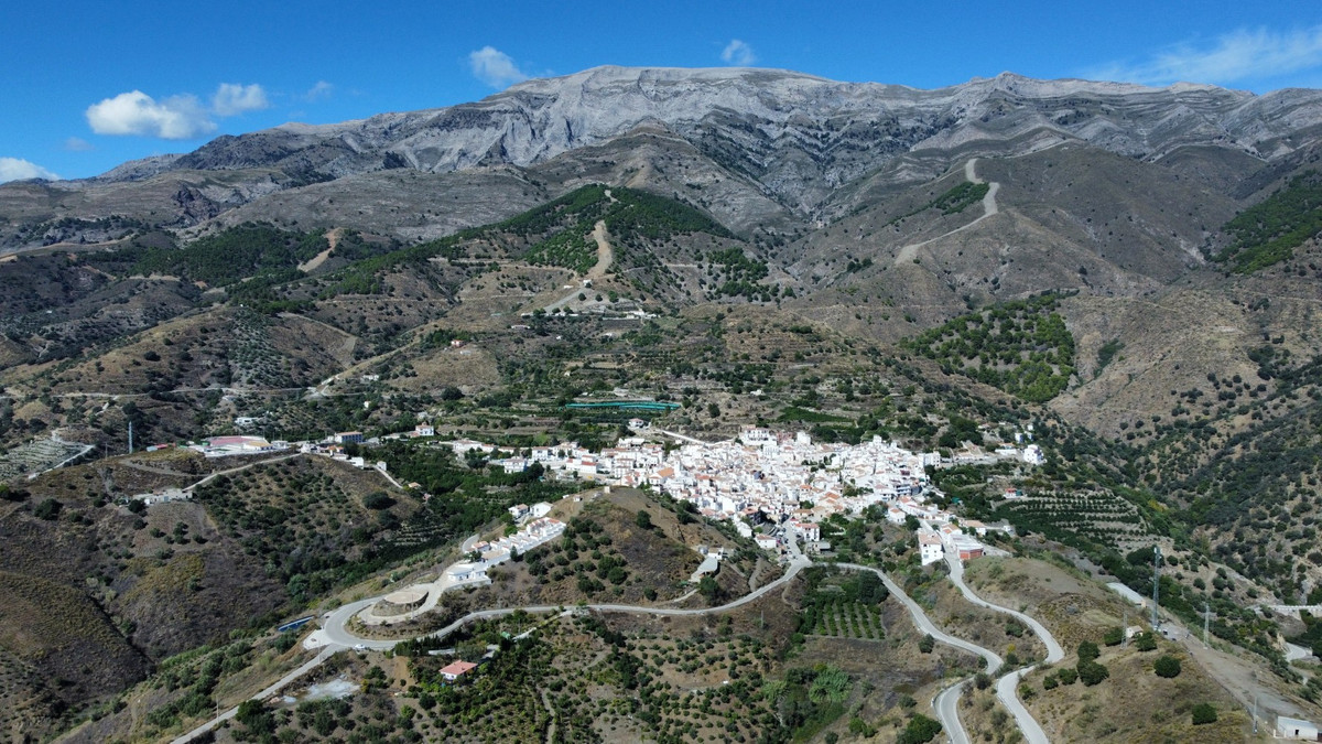 Te koop Vrijstaande Villa Costa Del Sol Sedella € 425.000,-